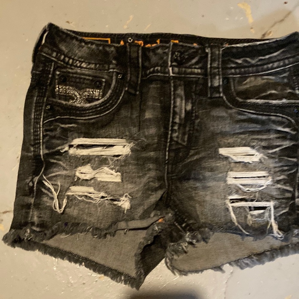 Rock revival size 27